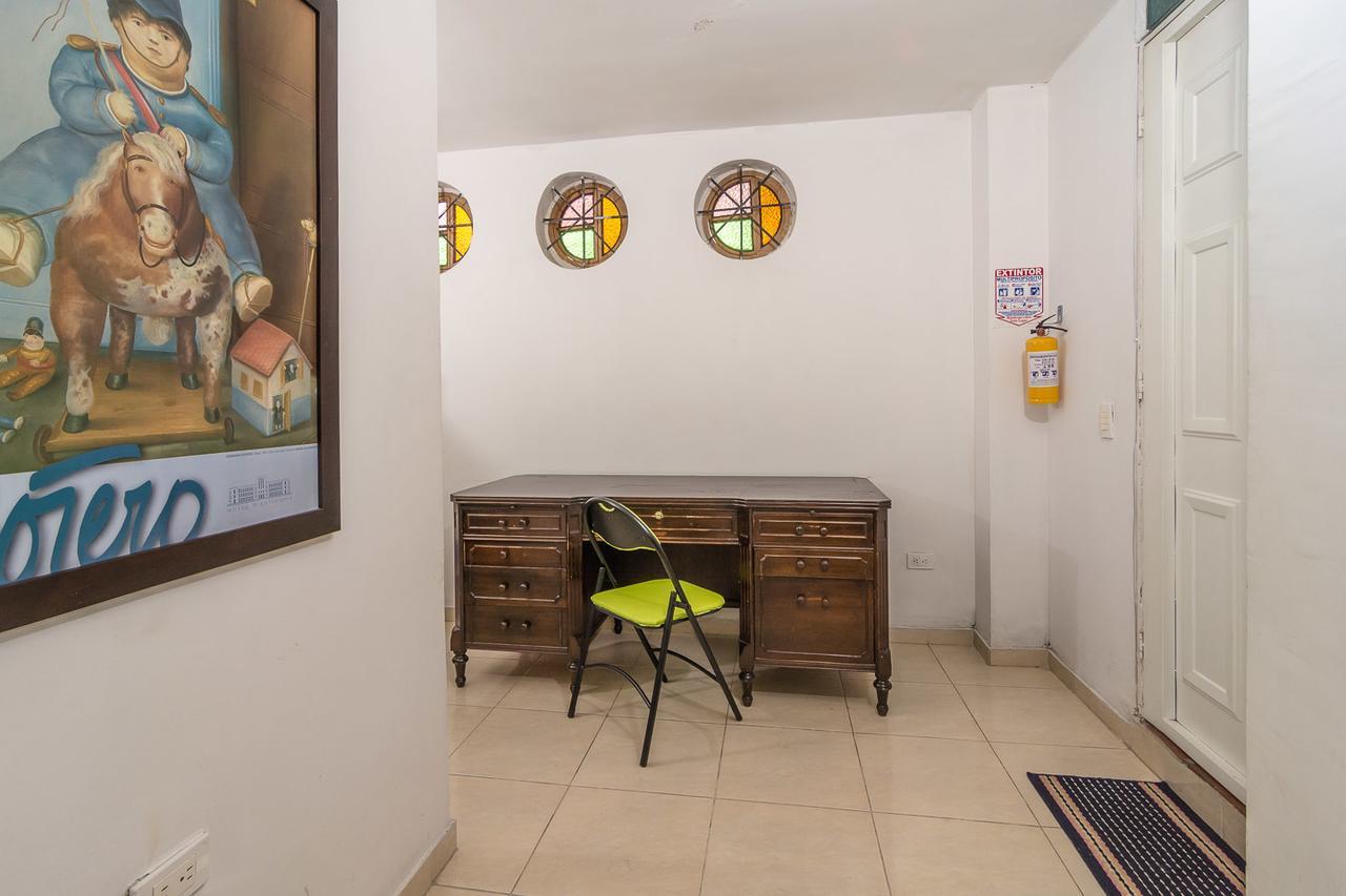 Raiz Hostel Medellín Esterno foto