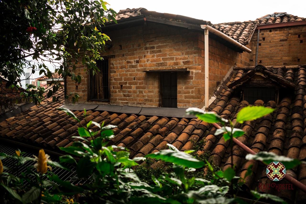 Raiz Hostel Medellín Esterno foto