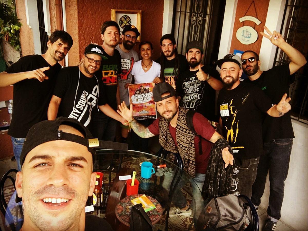 Raiz Hostel Medellín Esterno foto